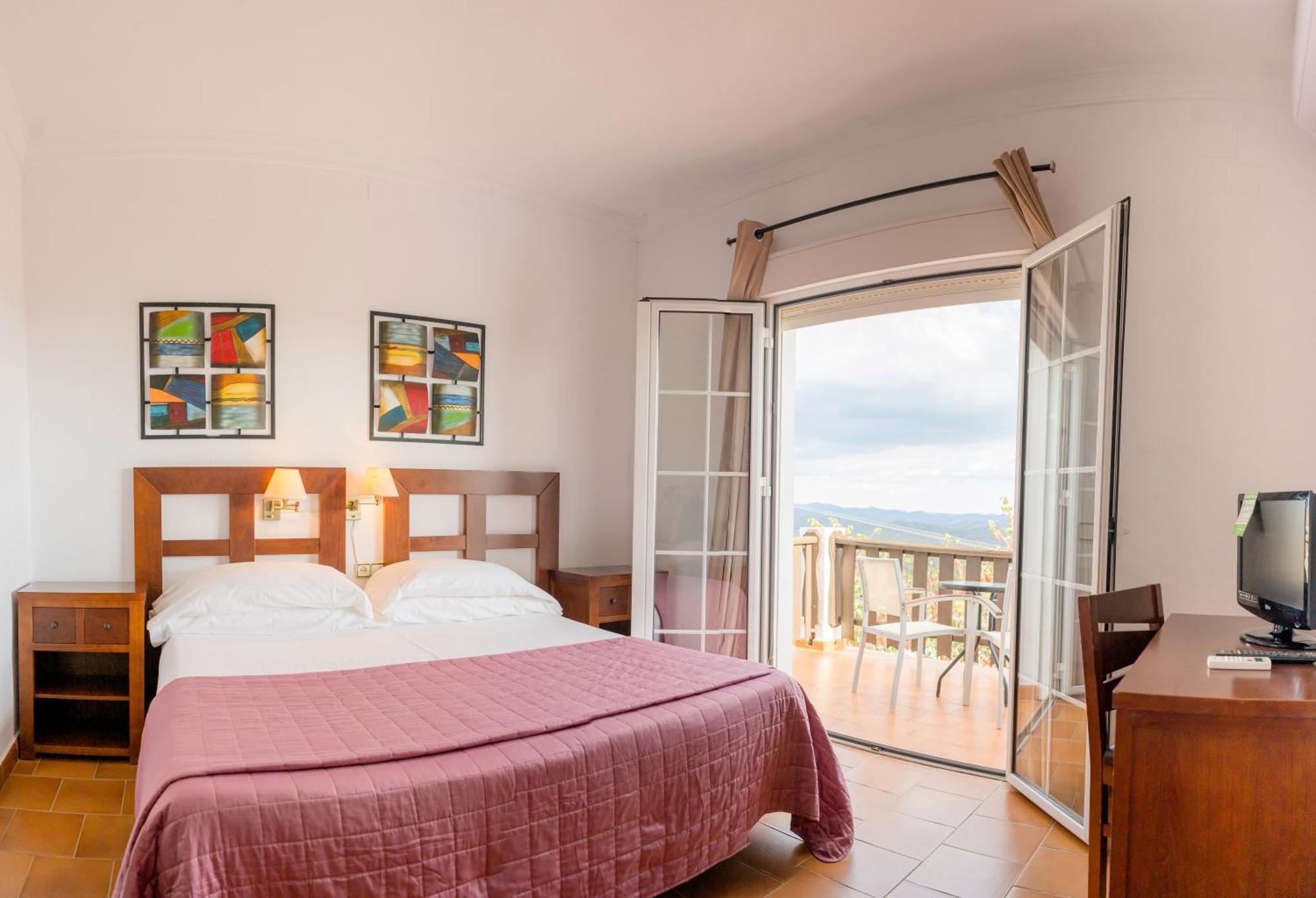 Complejo Los Veneros Santa Ana La Real Ngoại thất bức ảnh